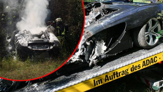 Illustration for article titled German McLaren MP4-12C Test Drive Ends In Fiery Crash